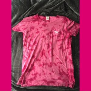 Pink t-shirt